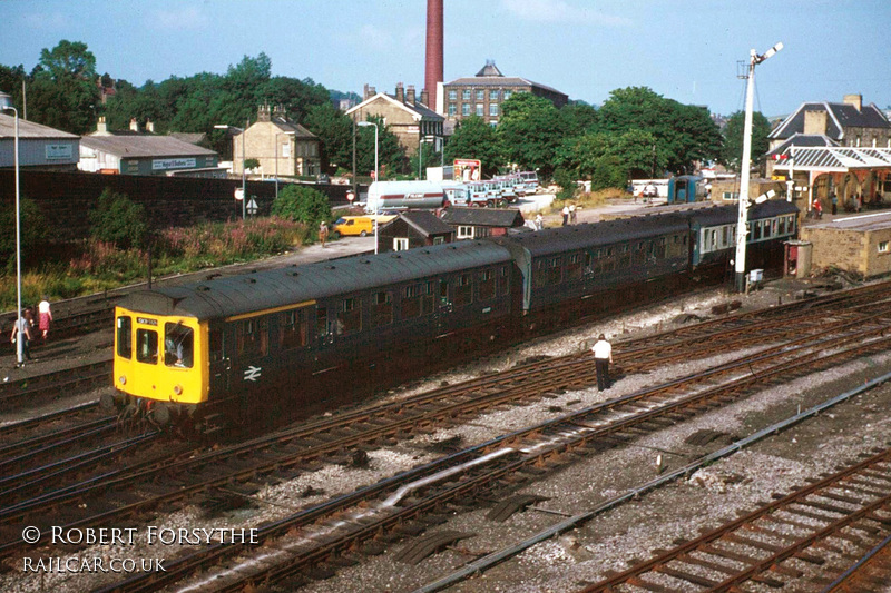 Class 110 DMU at Skipton