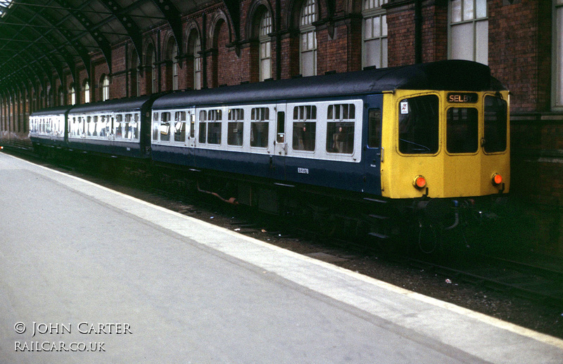 Class 110 DMU at Darlington