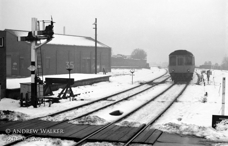 Class 110 DMU at Barnsley