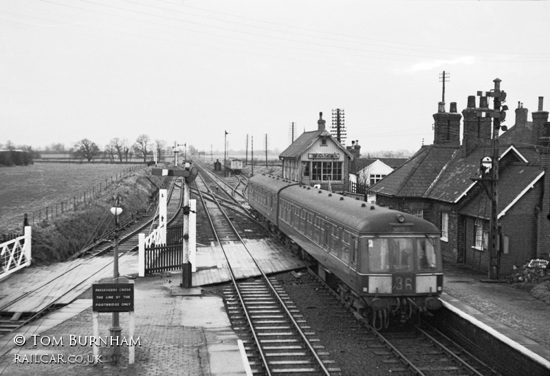 Class 114 DMU at Firsby