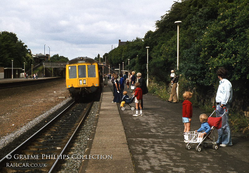 Class 114 DMU at Cross Gates