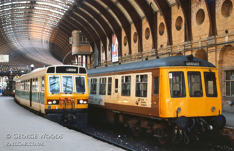 Class 114 DMU at York