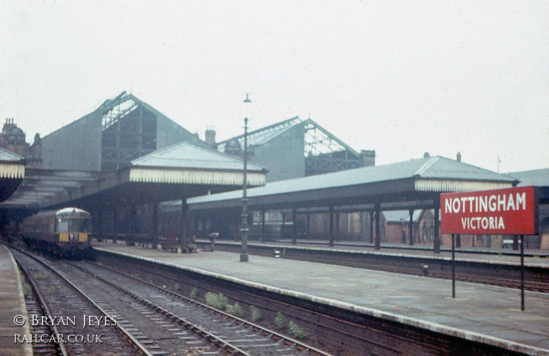 Class 114 DMU at Nottingham Victoria