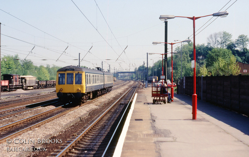 Class 114 DMU at Hitchin