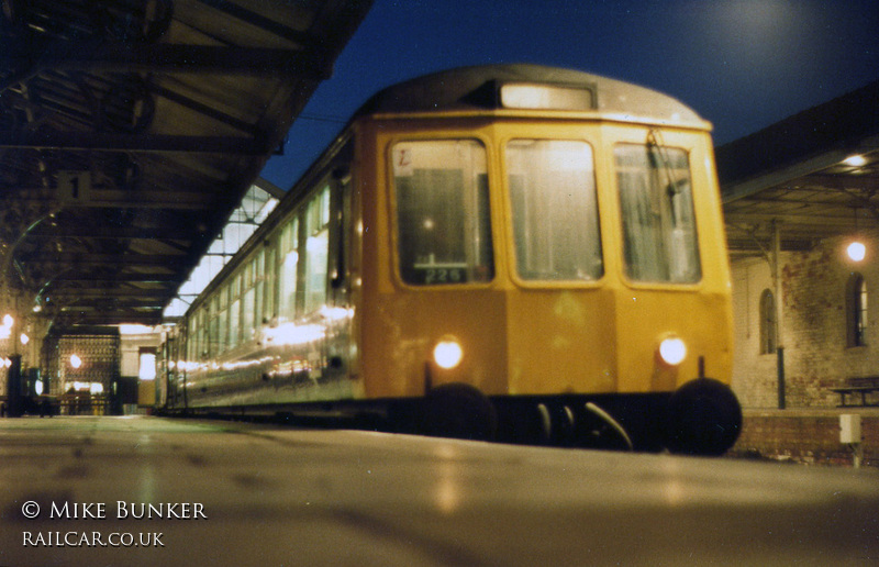 Class 114 DMU at Aberystwyth