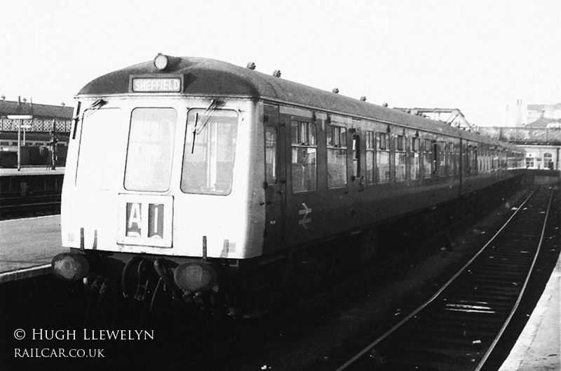 Class 114 DMU at Doncaster