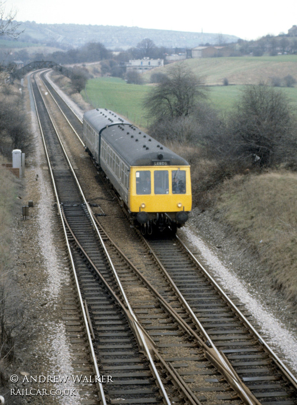 Class 114 DMU at Ecclesfield West