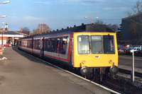 Class 115 DMU at Aylesbury