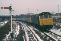 Class 115 DMU at Neasden