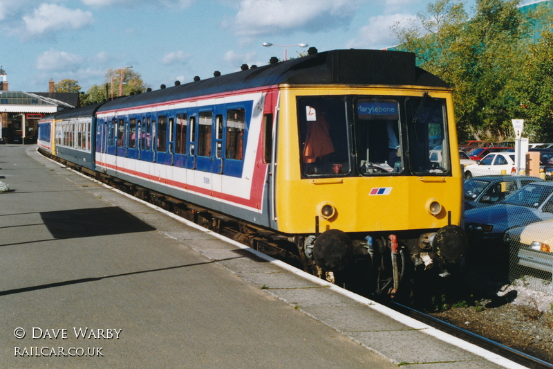 Class 115 DMU at Aylesbury