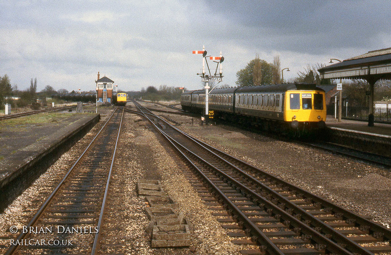 Class 115 DMU at Princes Risborough