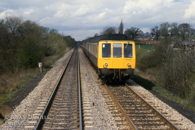 Class 115 DMU at West Ruislip