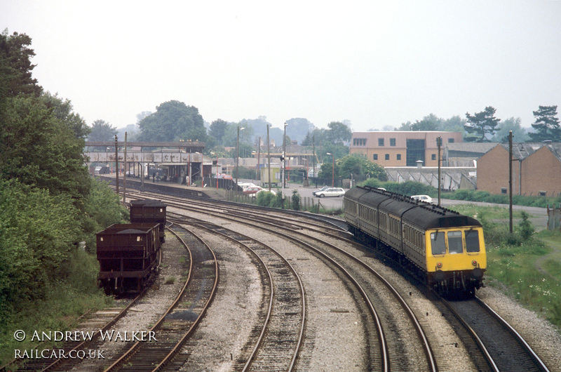 Class 115 DMU at Princes Risborough