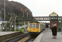 Class 116 DMU at Taffs Well