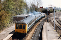 Class 116 DMU at Radyr