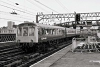 Class 116 DMU at Glasgow Central