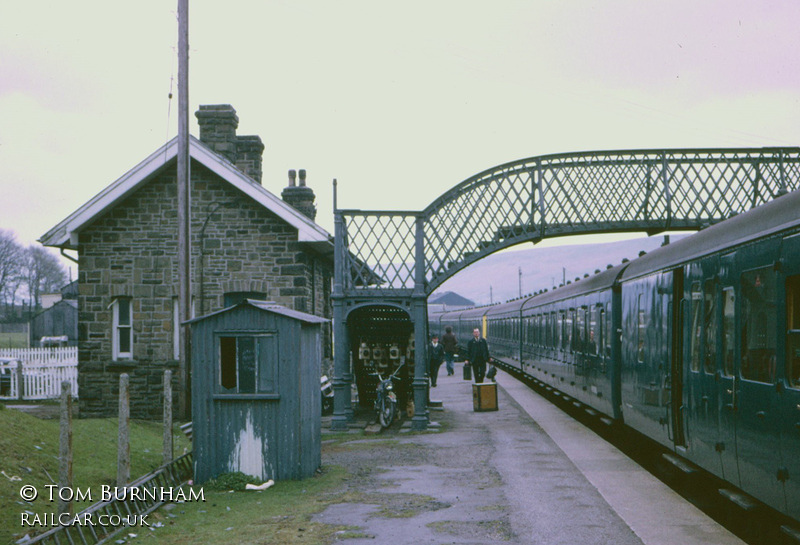 Class 116 DMU at Rhymney