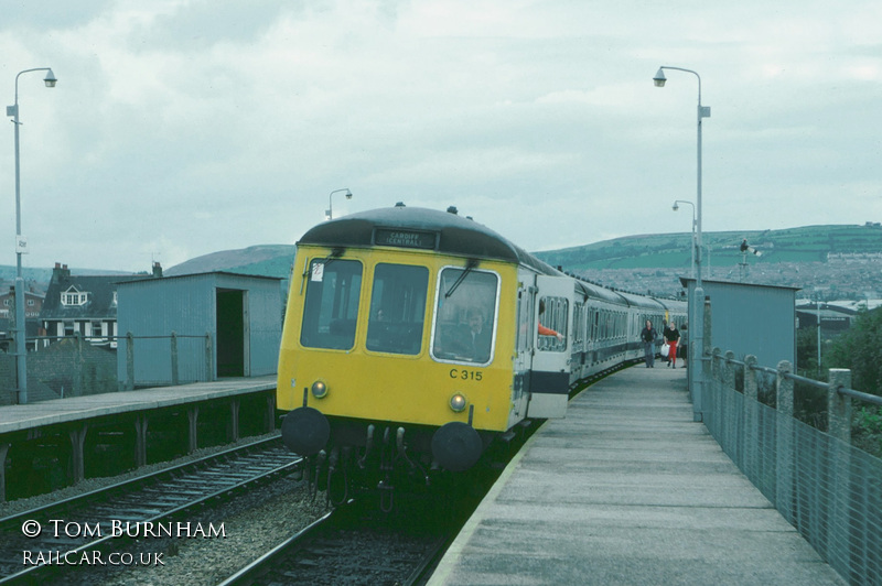 Class 116 DMU at Aber