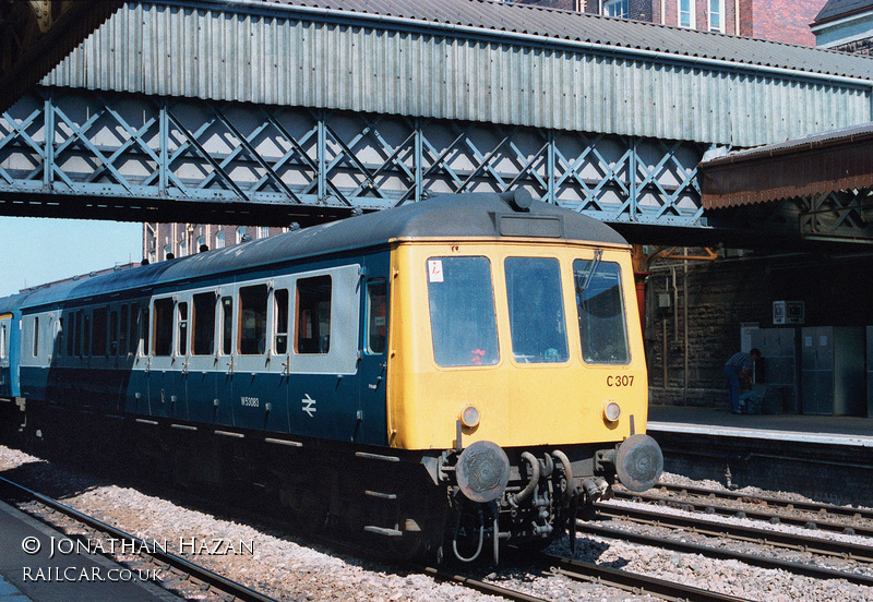 Class 116 DMU at Newport