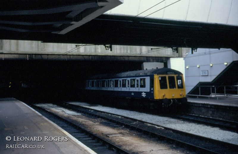 Class 116 DMU at Birmingham New St