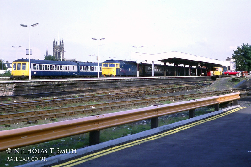 Class 116 DMU at Leamington Spa