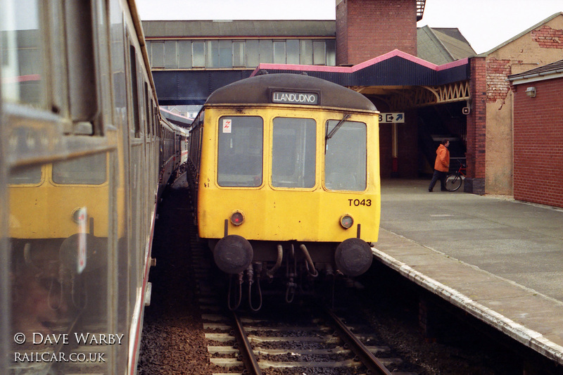 Class 116 DMU at Llandudno Junction