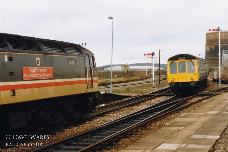 Class 116 DMU at Stratford-upon-Avon