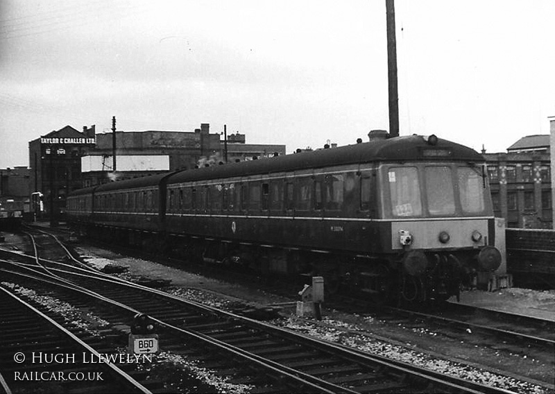 Class 116 DMU at Birmingham Snow Hill