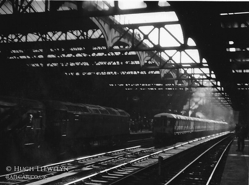 Class 116 DMU at Birmingham Snow Hill