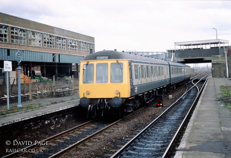 Class 116 DMU at Lea Bridge