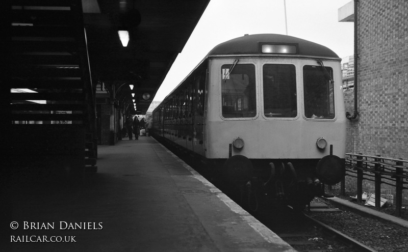 Class 116 DMU at Barking