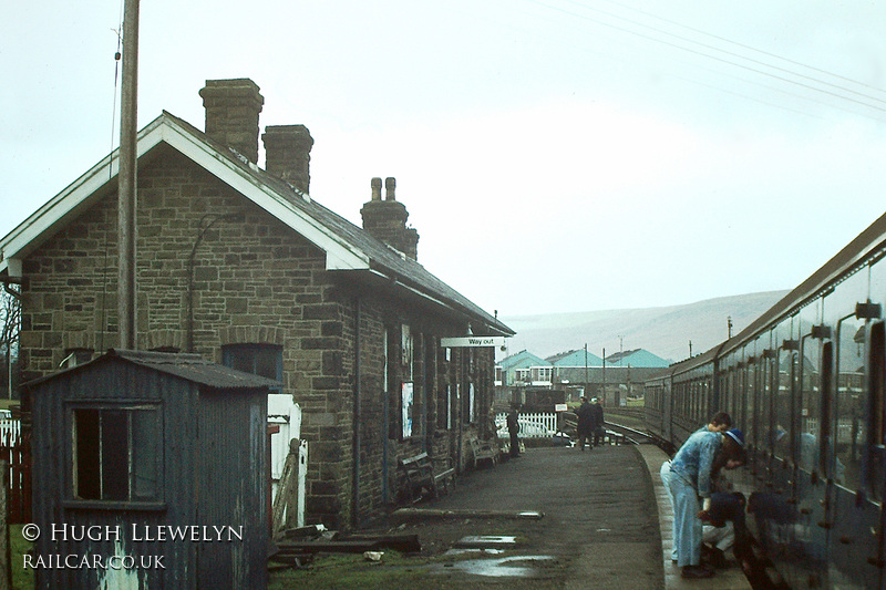 Class 116 DMU at Rhymney