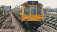 Class 117 DMU at Leamington Spa