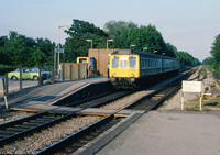 Class 117 DMU at Edenbridge