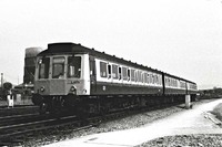 Class 117 DMU at Reading