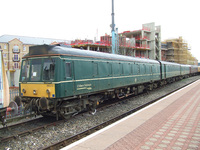 Class 117 DMU at Aylesbury