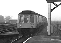 Class 117 DMU at Reading (General)