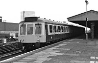 Class 117 DMU at Reading