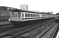 Class 117 DMU at Reading