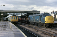 Class 117 DMU at Hereford