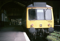 Class 117 DMU at Edinburgh Waverley