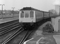 Class 117 DMU at Didcot