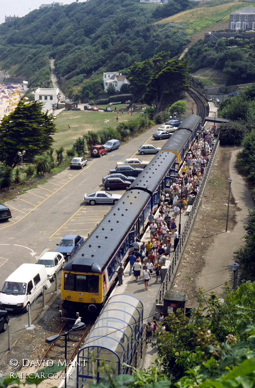 Class 117 DMU at St Ives