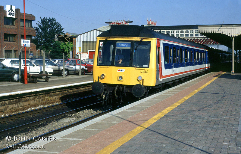 Class 117 DMU at Slough