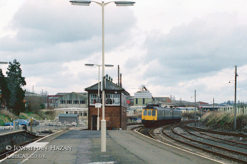 Class 117 DMU at Yeovil Pen Mill