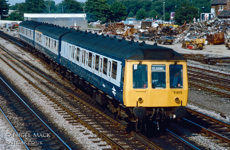 Class 117 DMU at Oxford