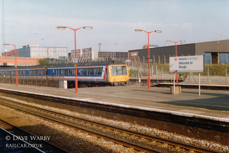 Class 117 DMU at Slough