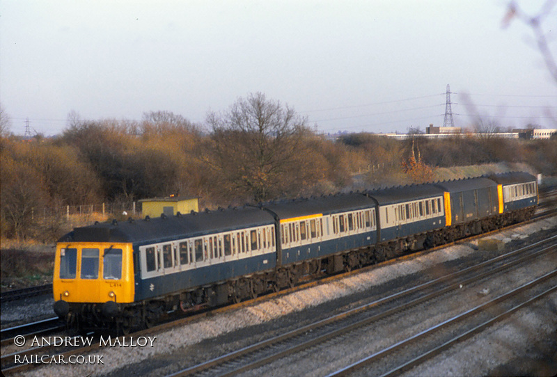 Class 117 DMU at near Iver