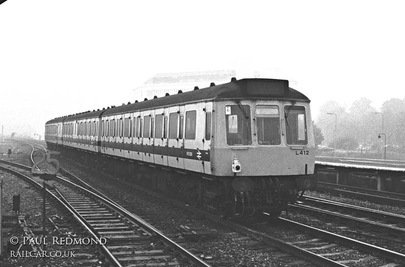 Class 117 DMU at Reading (General)