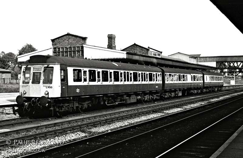 Class 117 DMU at Hereford (Barrs Court)